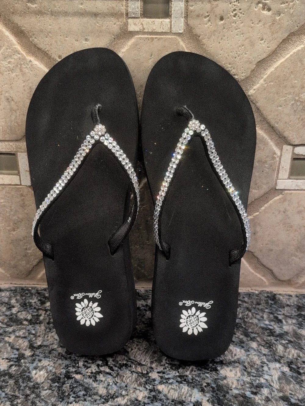 Yellow Box Women's Black Rhinestone Flip Flop Sandals - Picture 3 of 6